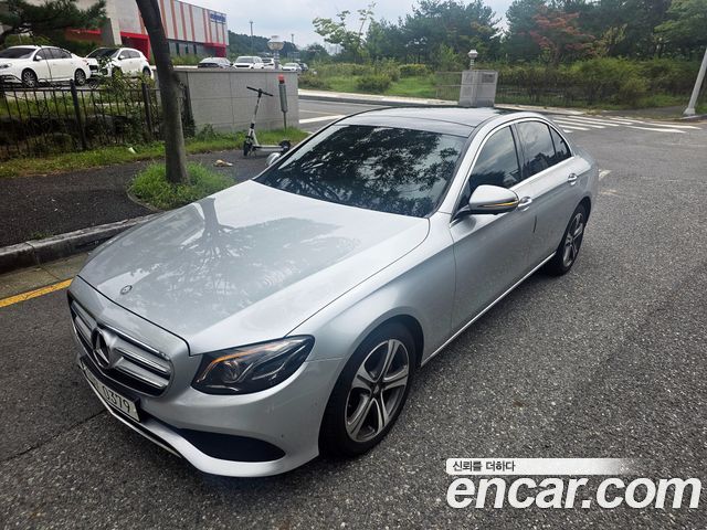 Mercedes-Benz E-Class из Кореи Encar