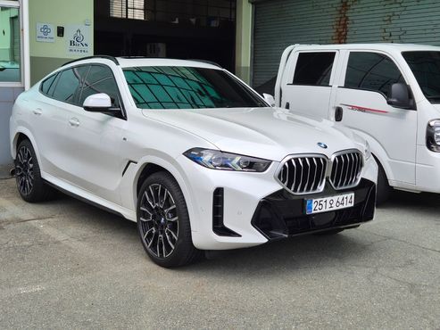 BMW X6 xDrive40i M Sport — пробег 34 000 км — фото 2 из 5