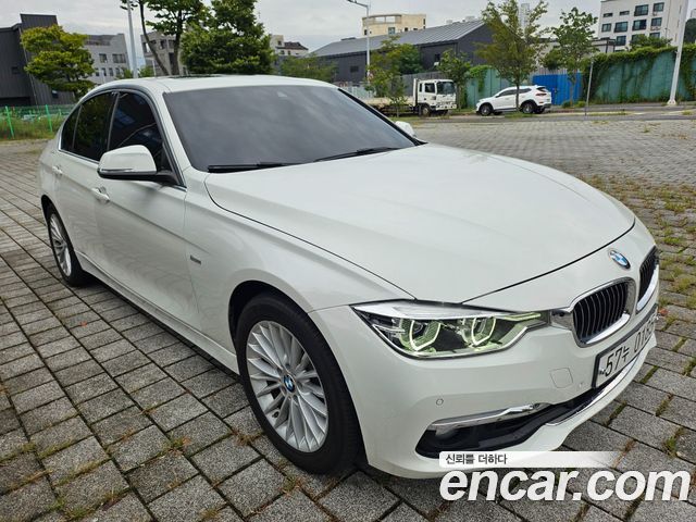 BMW 3-Series 320i Luxury — пробег 156 380 км — фото 2 из 5