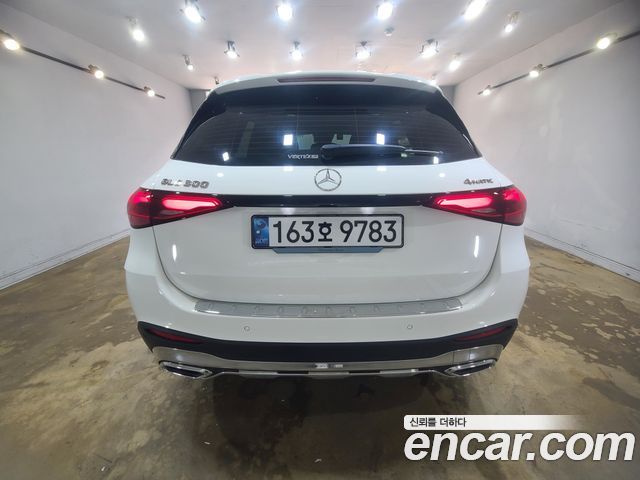 Mercedes-Benz GLC-Class GLC 300 4MATIC Avantgarde — пробег 32 514 км — фото 4 из 5