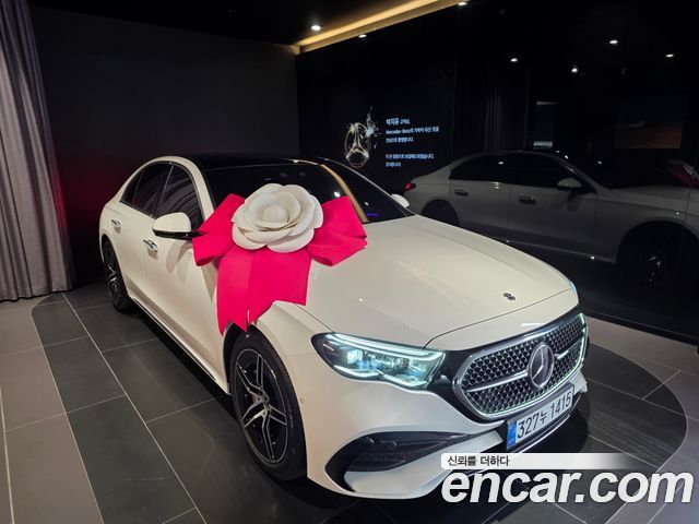 Mercedes-Benz E-Class E300 4MATIC AMG Line — пробег 2 100 км — фото 1 из 5
