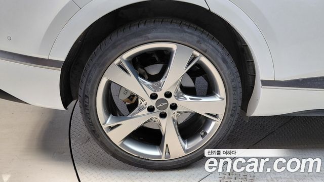 Genesis GV80 из Кореи Encar