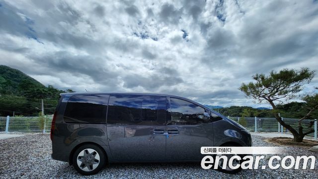 Hyundai Staria из Кореи Encar