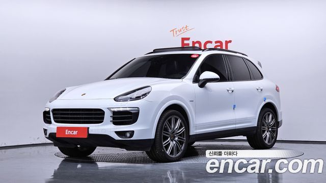Porsche Cayenne 3.0 Diesel Platium Edition 958 — пробег 134 594 км — фото 1 из 5