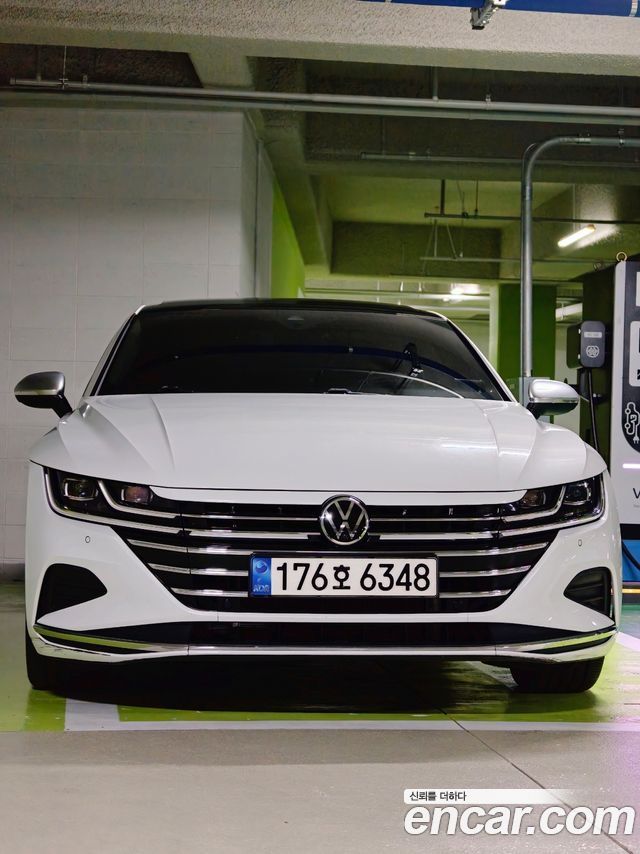 Volkswagen Arteon 2.0 TDI Prestige — пробег 60 000 км — фото 1 из 5