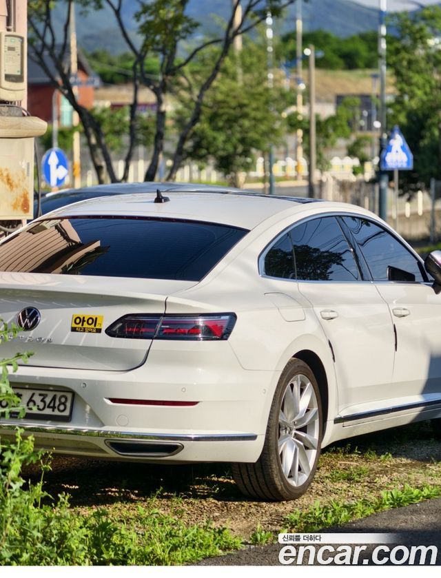 Volkswagen Arteon 2.0 TDI Prestige — пробег 60 000 км — фото 4 из 5