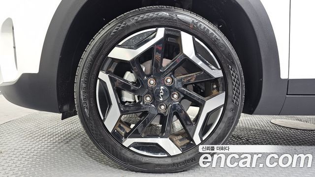Kia Seltos Gasoline 2.0 2WD Prestige — пробег 8 472 км — фото 5 из 5