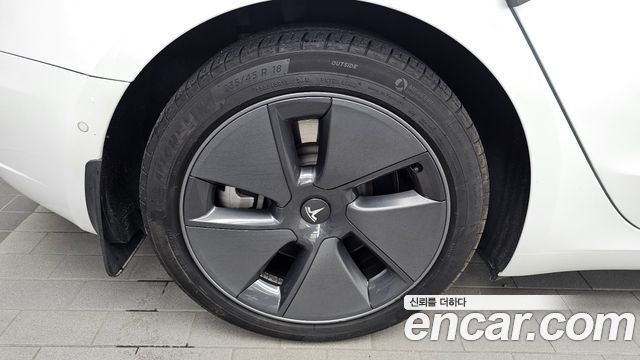 Tesla Model 3 Long Range AWD — пробег 81 091 км — фото 5 из 5