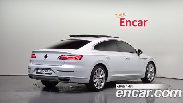 Volkswagen Arteon 2.0 TDI Prestige — пробег 47 739 км — фото 2 из 5
