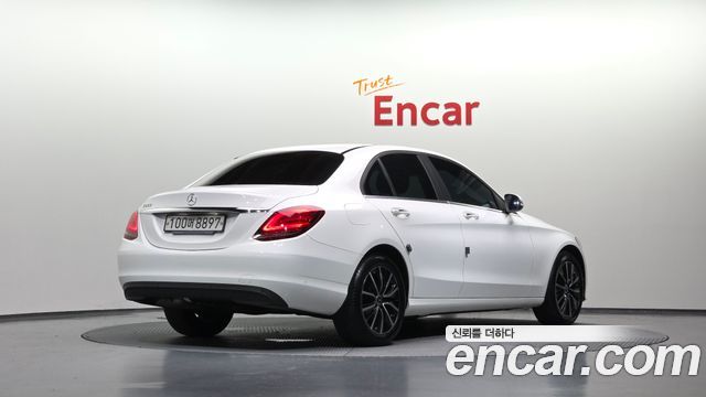Mercedes-Benz C-Class из Кореи Encar
