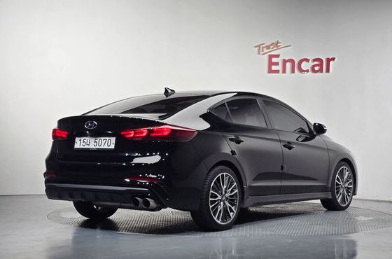 Hyundai AVANTE 1.6 Turbo Sport — пробег 77 771 км — фото 2 из 5