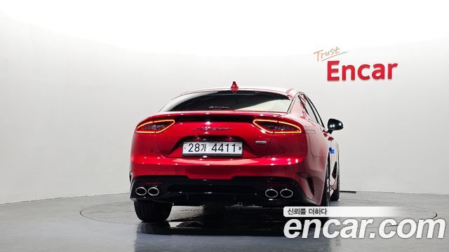 Kia Stinger из Кореи Encar
