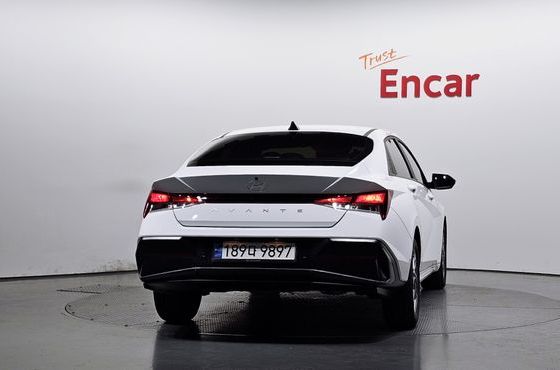 Hyundai AVANTE 1.6 Modern — пробег 5 751 км — фото 4 из 5