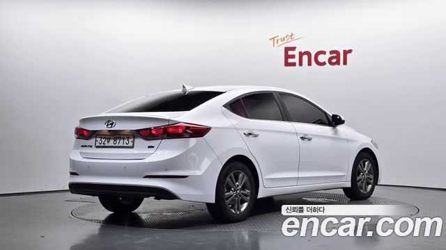 Hyundai AVANTE из Кореи Encar