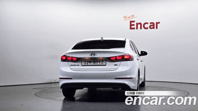 Hyundai AVANTE из Кореи Encar