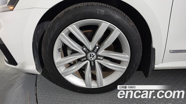 Volkswagen Passat 2.0 TSI B7 — пробег 90 465 км — фото 5 из 5