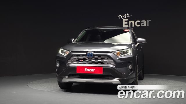 Toyota RAV4 2.5 4WD Hybrid — пробег 61 242 км — фото 3 из 5