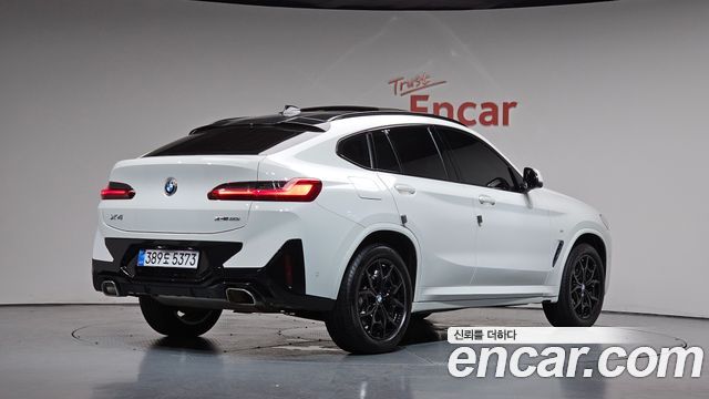 BMW X4 xDrive20i M Sport — пробег 44 405 км — фото 2 из 5