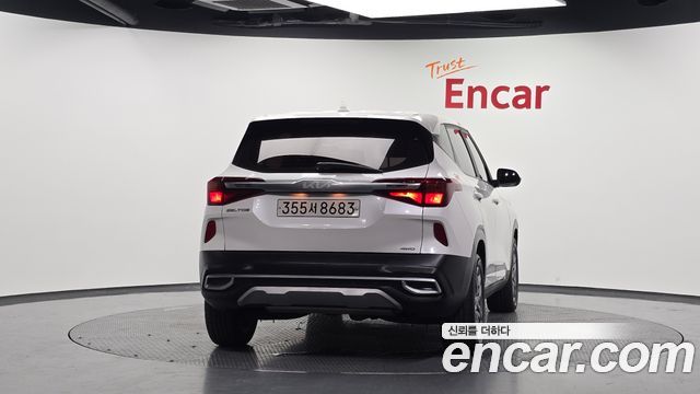 Kia Seltos из Кореи Encar