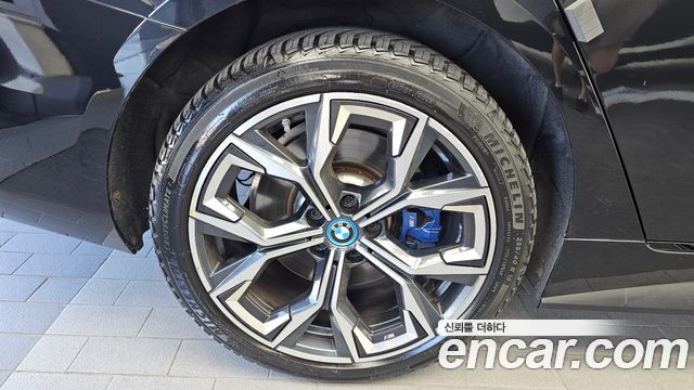 BMW i4 из Кореи Encar