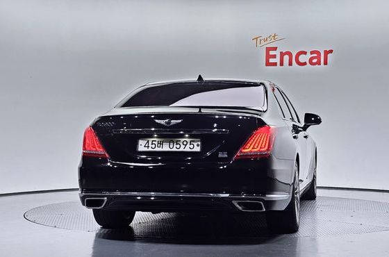 Genesis EQ900 3.8 GDI AWD Premium Luxury — пробег 163 154 км — фото 4 из 5