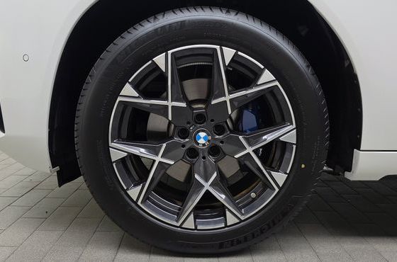 BMW X3 xDrive 20 M Sport — пробег 6 878 км — фото 5 из 5