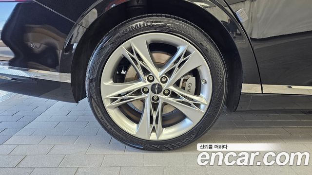 Genesis G90 из Кореи Encar
