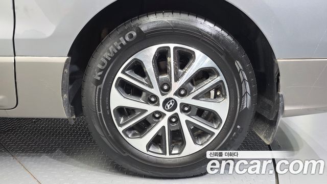 Hyundai Starex из Кореи Encar