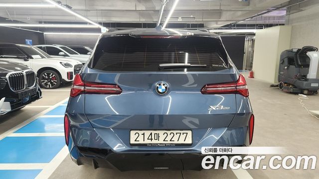 BMW X3 xDrive 20 M Sport Pro — пробег 4 558 км — фото 4 из 5