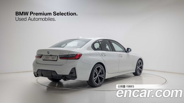 BMW 3-Series 320i M Sport — пробег 6 870 км — фото 4 из 5