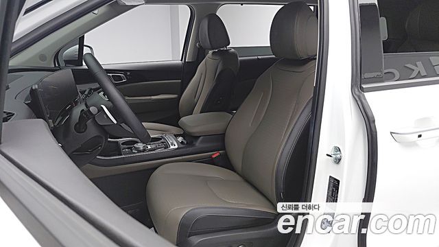 Kia Carnival Diesel 7-Seater Signature — пробег 11 203 км — фото 4 из 5