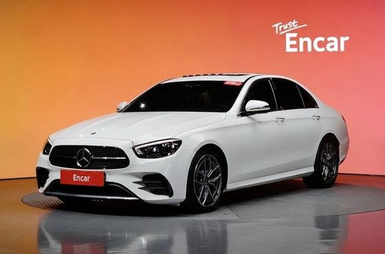 Mercedes-Benz E-Class E220d 4MATIC AMG Line — пробег 53 065 км — фото 1 из 5