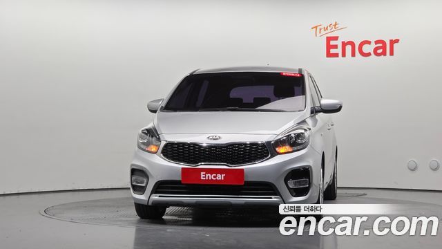 Kia Carens из Кореи Encar