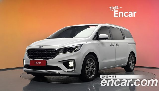 Kia Carnival из Кореи Encar