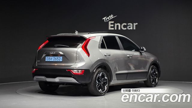 Kia Niro Air — пробег 30 507 км — фото 2 из 5