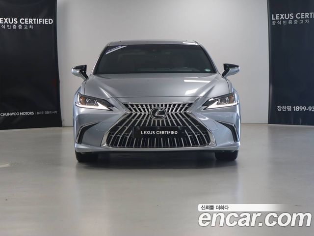 Lexus ES Luxury Plus — пробег 18 054 км — фото 3 из 5