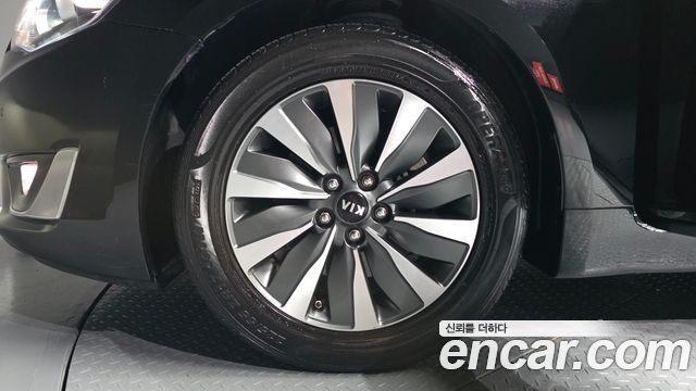 Kia K7 из Кореи Encar