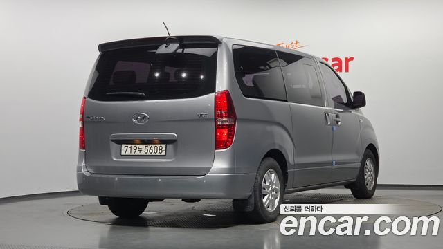 Hyundai Starex 12-Seater Wagon Modern — пробег 171 724 км — фото 2 из 5