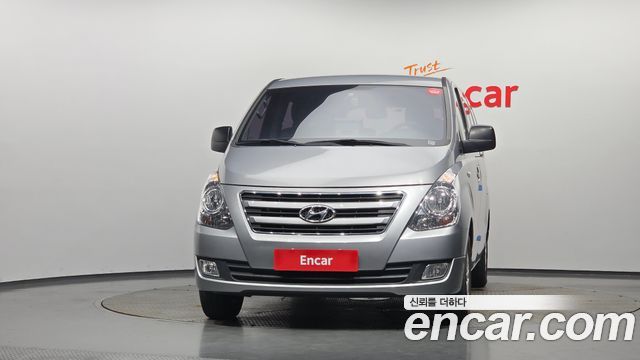 Hyundai Starex 12-Seater Wagon Modern — пробег 171 724 км — фото 3 из 5
