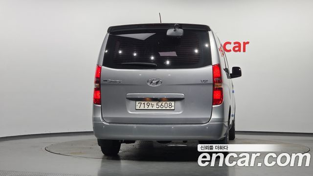 Hyundai Starex 12-Seater Wagon Modern — пробег 171 724 км — фото 4 из 5