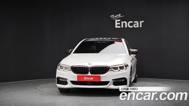 BMW 5-Series 530i xDrive M Sport Package Plus — пробег 50 071 км — фото 3 из 5