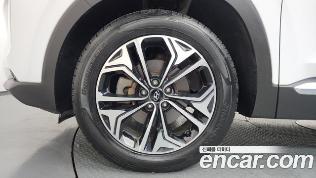 Hyundai Santafe Gasoline 2.0T 2WD Prestige — пробег 8 856 км — фото 5 из 5
