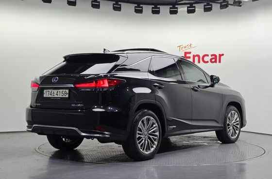 Lexus RX Executive — пробег 39 304 км — фото 2 из 5