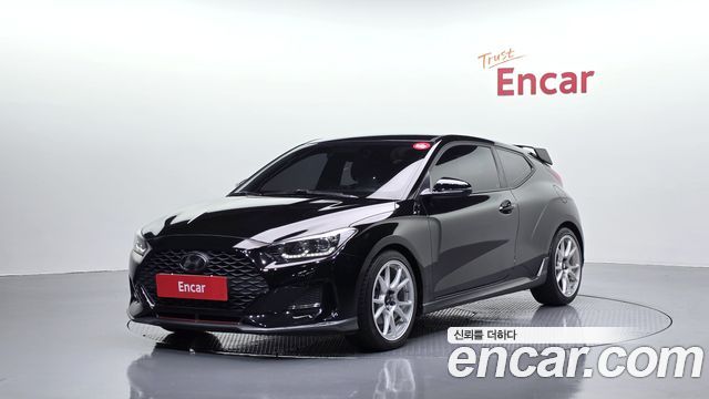 Hyundai Veloster 1.6 Turbo Sport Core — пробег 68 354 км — фото 1 из 5