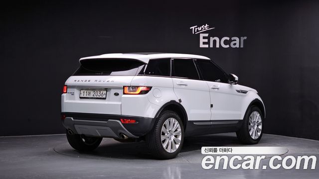 Land Rover Range Rover Evoque 2.0 TD4 HSE — пробег 59 463 км — фото 2 из 5