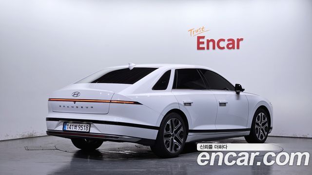 Hyundai Grandeur из Кореи Encar