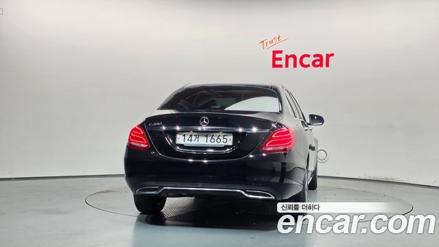 Mercedes-Benz C-Class из Кореи Encar