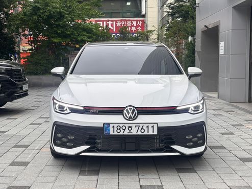 Volkswagen Golf 2.0 GTI — пробег 3 500 км — фото 2 из 5