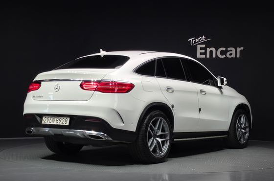 Mercedes-Benz GLE-Class GLE350 d 4MATIC Coupe — пробег 110 565 км — фото 2 из 5