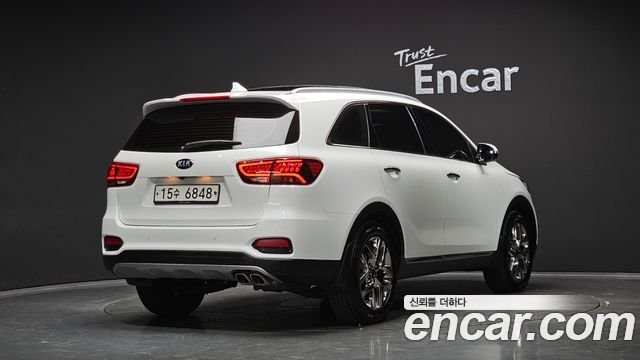 Kia Sorento Diesel 2.2 2WD Master Special — пробег 105 901 км — фото 2 из 5